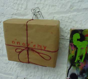 JULIA MADDISON - Anarchy