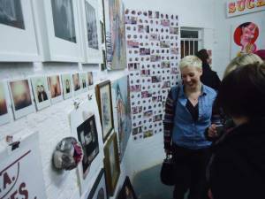 INTERNATIONAL WOMEN'S DAY WALL, MOB