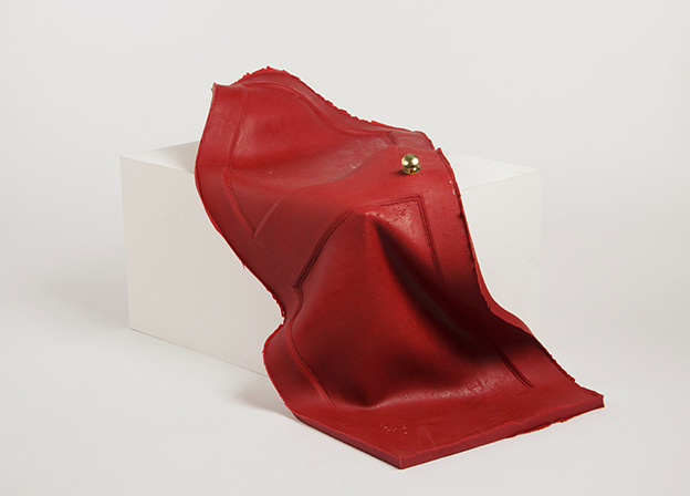 78_ella_brame_red-door-on-plynth-final-15.8jpg_17_624